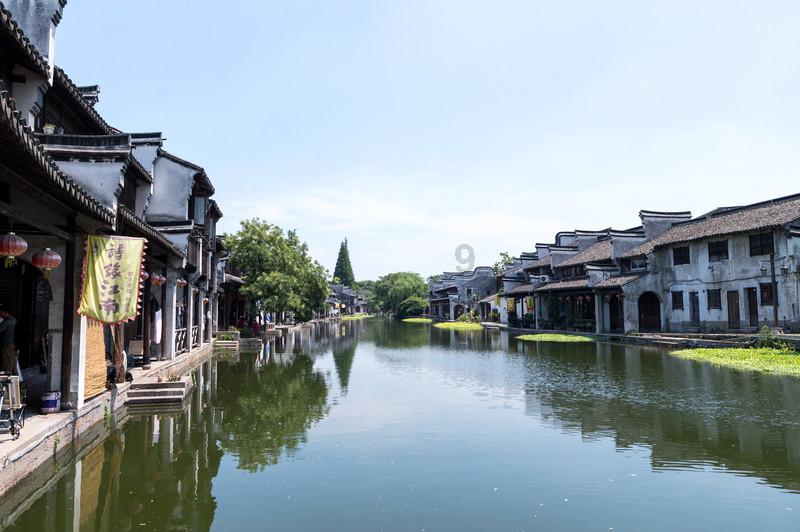 烟酰胺会扩张红血丝吗？烟酰胺停用皮肤还白吗？用烟酰胺会长毛吗？游戏画面
